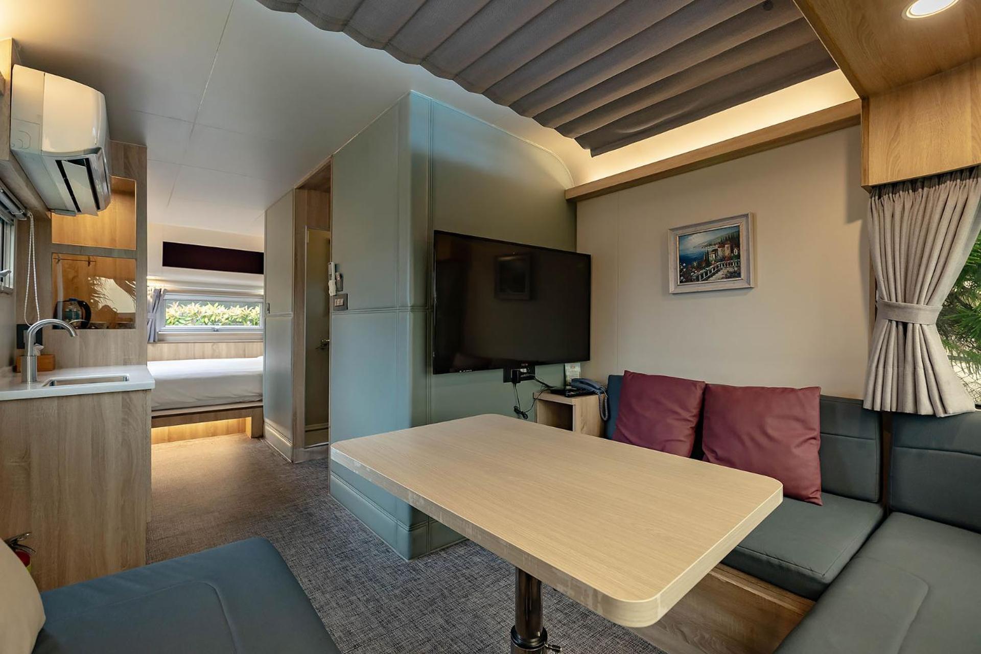 Tudor Dynasty Homestay Shoufeng Dış mekan fotoğraf